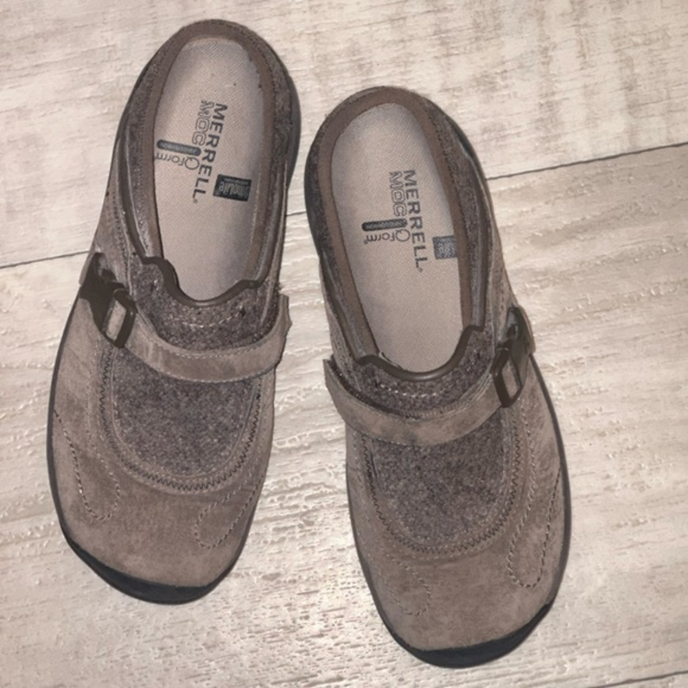 Merrell‎ clogs